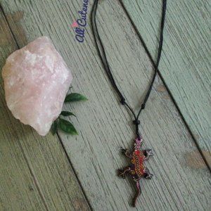 🎀 (NWOT) Handmade Gekko Necklace